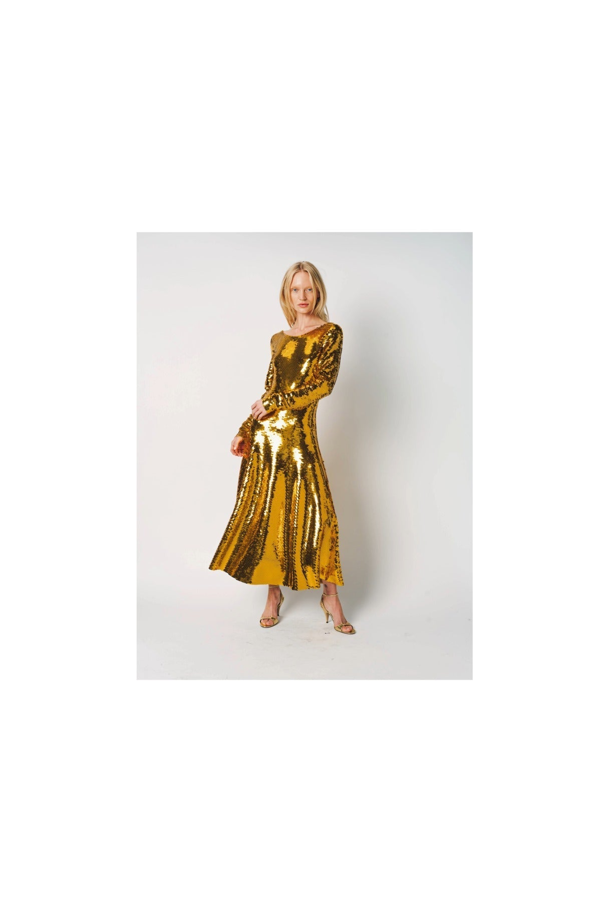 bottega veneta gold dress Mikey Madison's Golden Glow at the 2025 Golden Globes