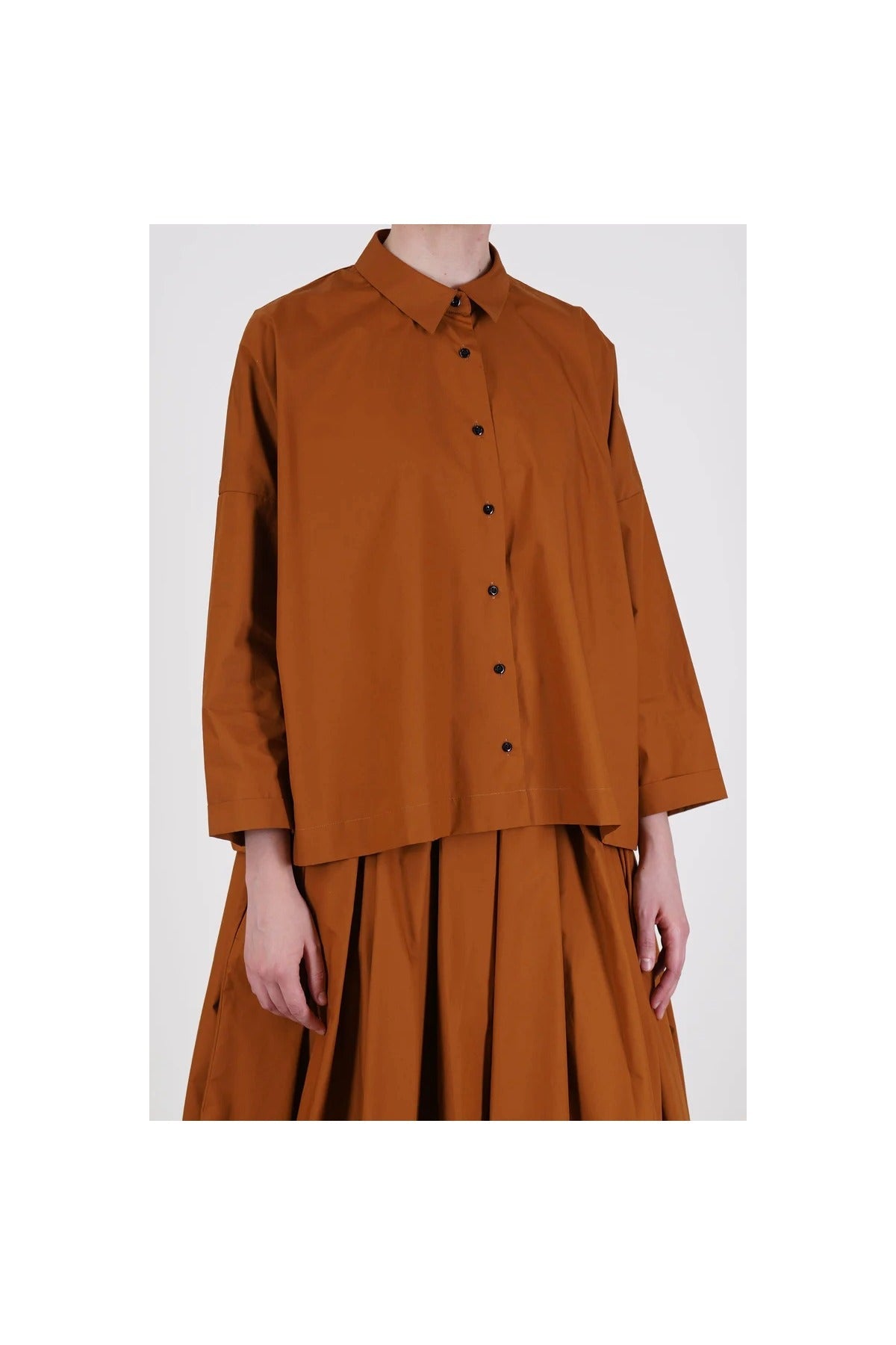 定価8.4万 ECOLE DE CURIOSITES BASIL M アイボリー ÉCOLE DE CURIOSITÉS || official site