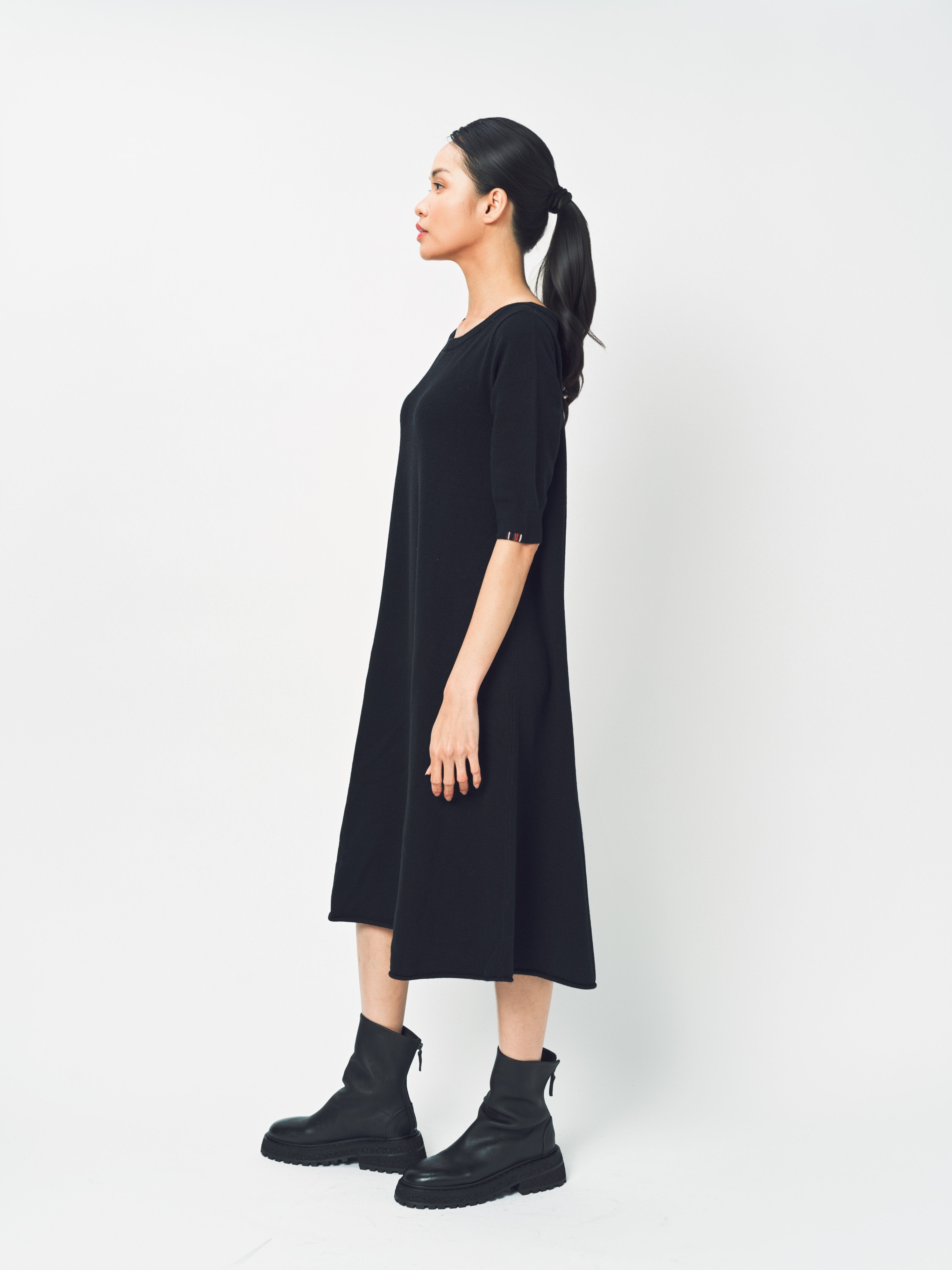 Extreme Cashmere No 439 Gina Dress Raven / One size