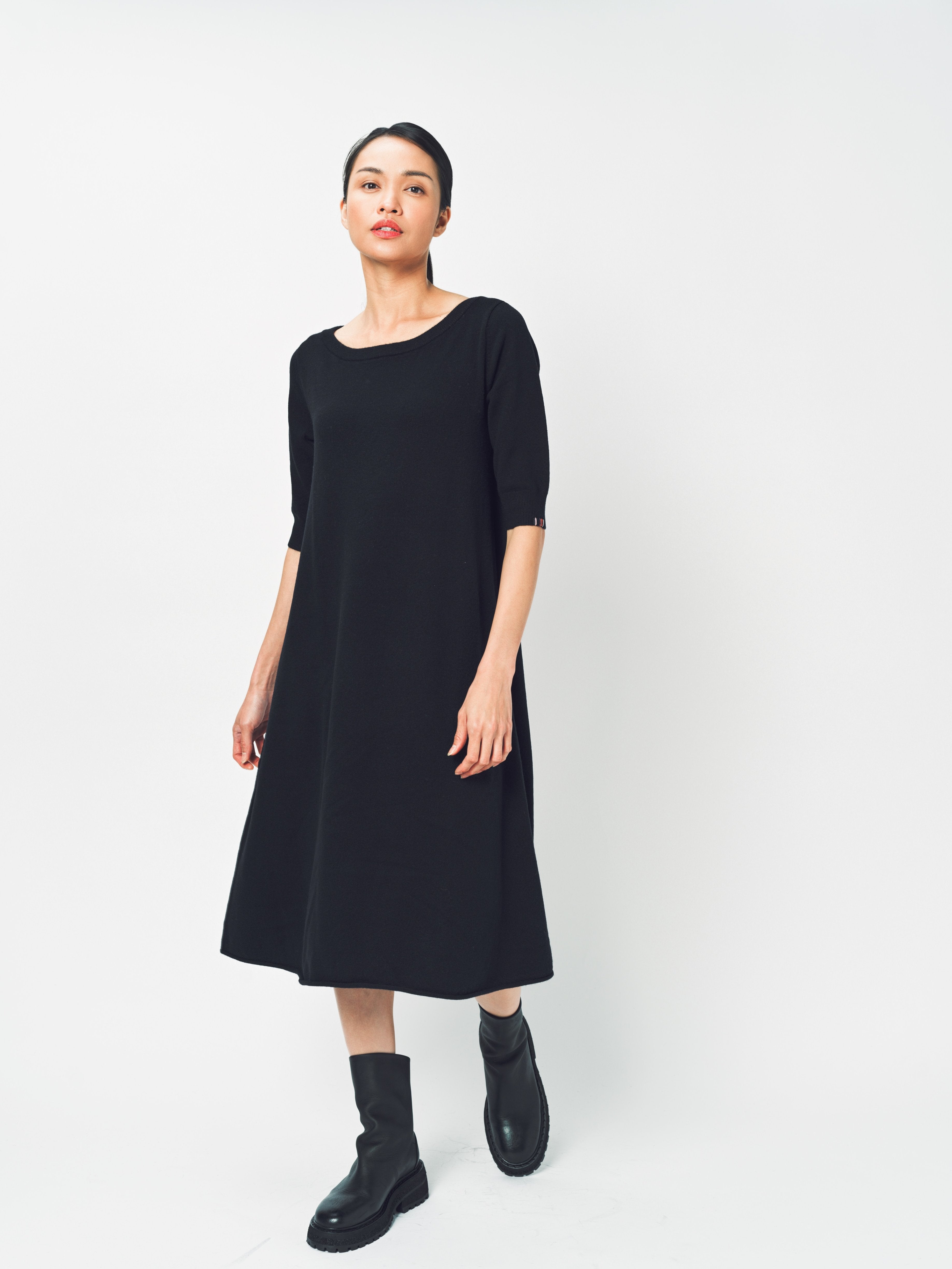 Extreme Cashmere No 439 Gina Dress Raven / One size