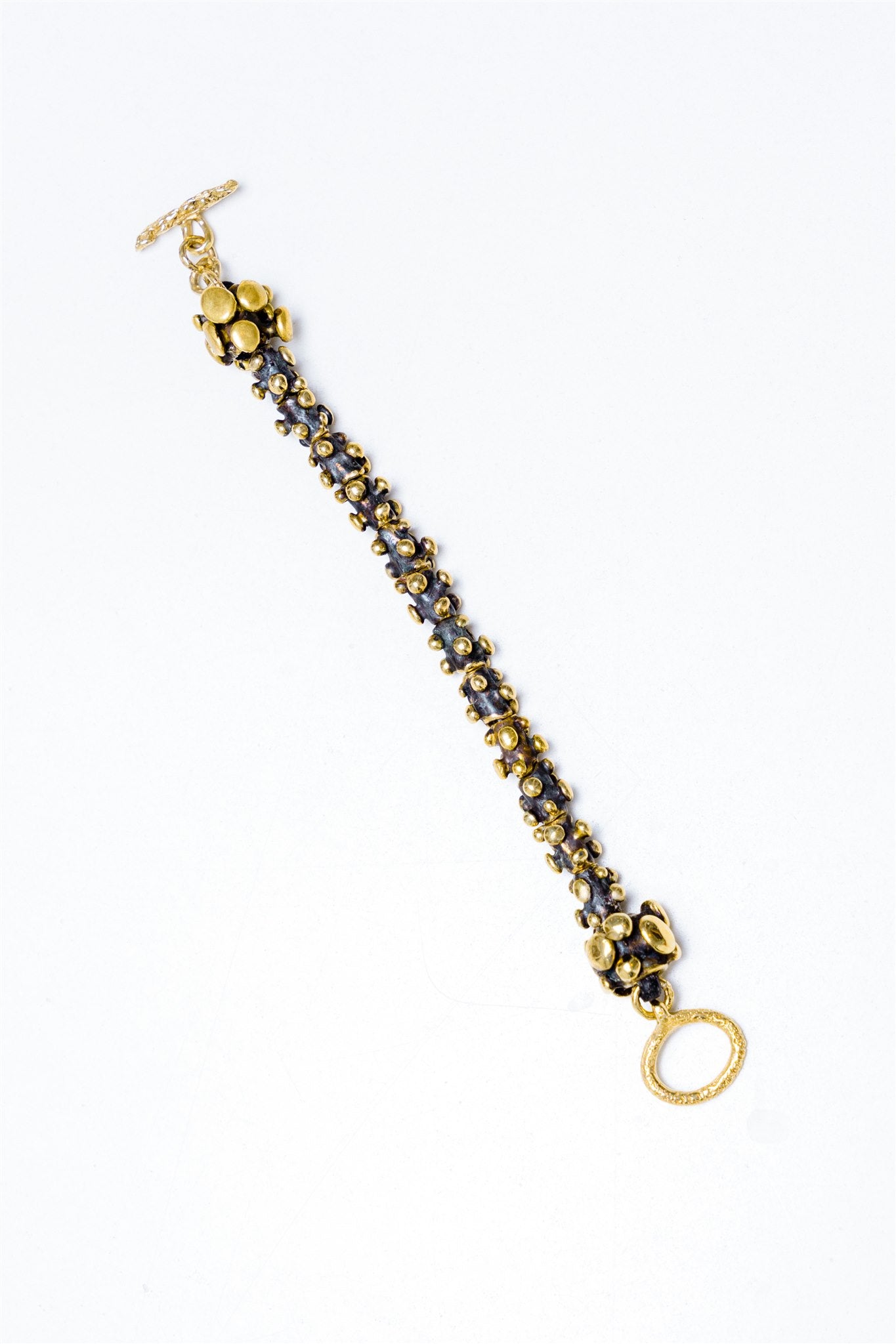Lisa-Eisner-Jewelry-Sea-Cucumber-beaded-bracelet-amarees