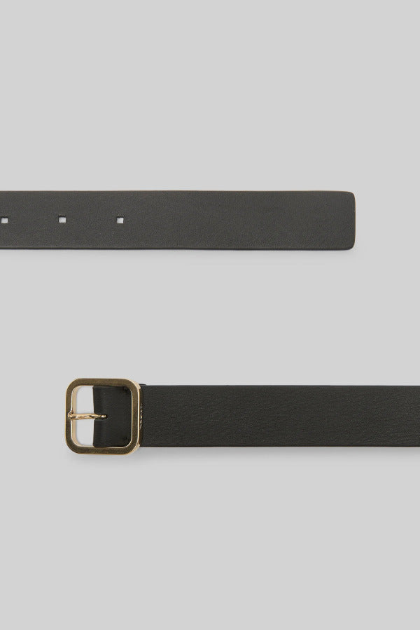 Open alternate view of black marsell quadra belt on white background, with no model shown.