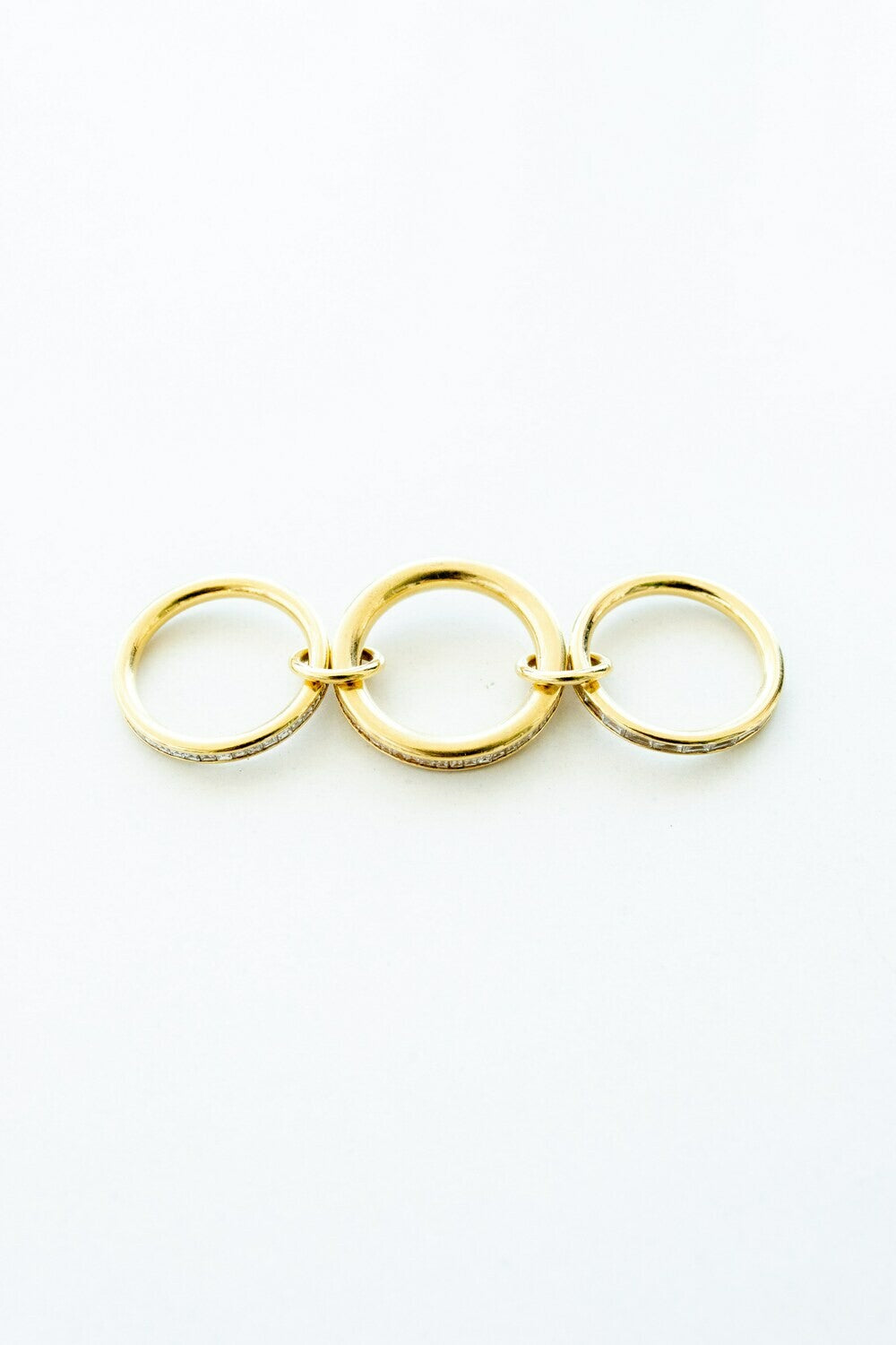 Spinelli-Kilcollin-manava-set-of-three-18k-yellow-gold-and-diamond-rings-amarees