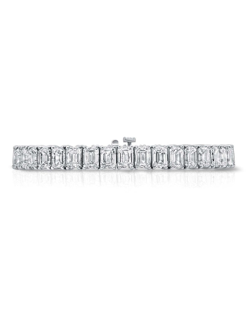 18K White Gold Emerald Cut Tennis Bracelet .4ct Each Diamond