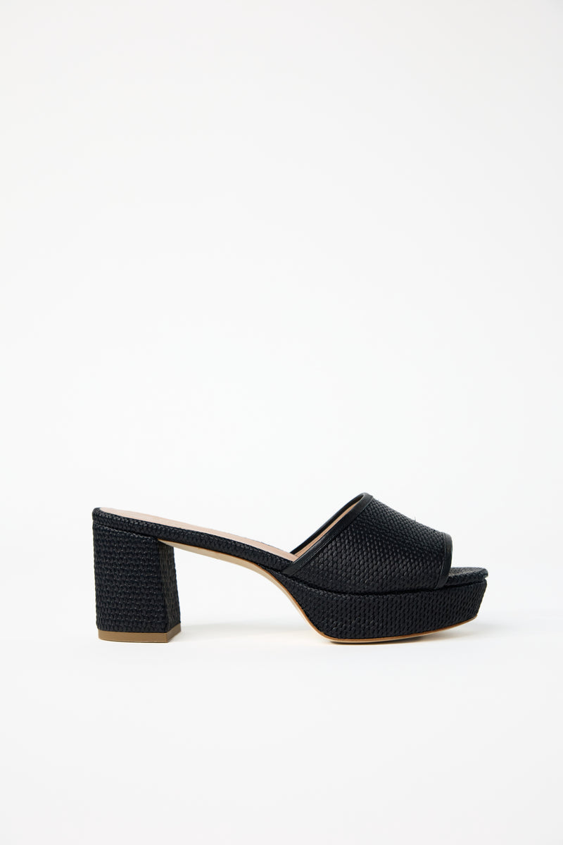 Merapi Raffia Mule - Black