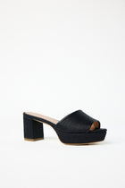 Merapi Raffia Mule - Black