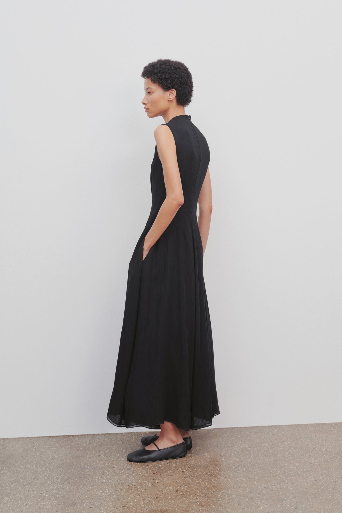 Oliva Dress in Virgin Wool