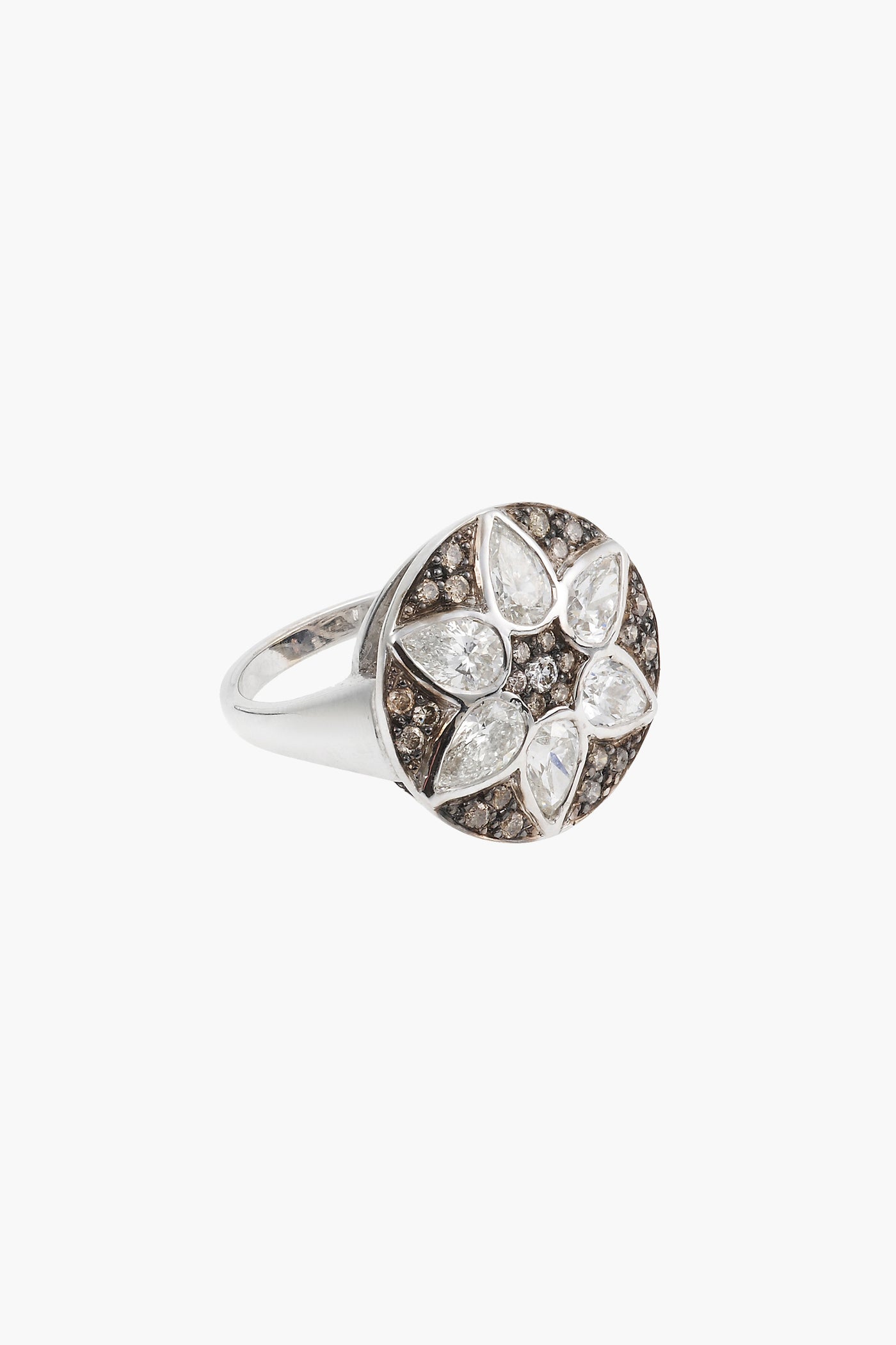 18K White Gold Deco Diamond Flower Ring