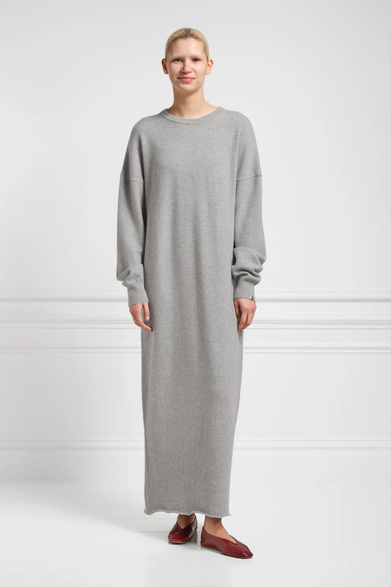 No 106 Weird Short Dress