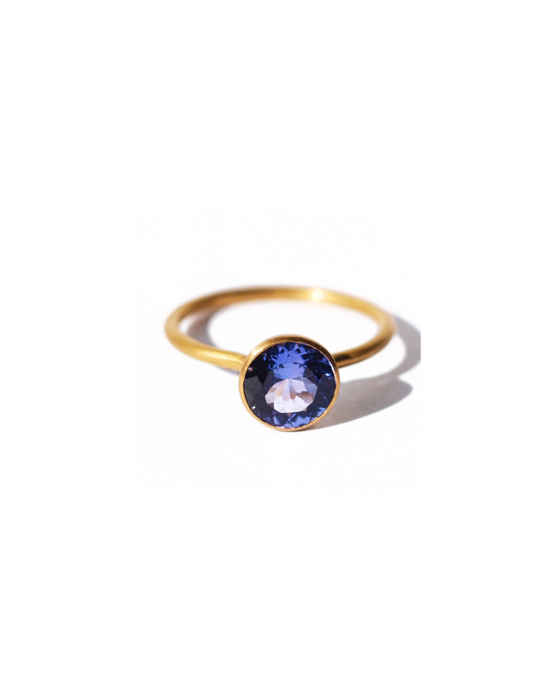 22K Yellow Gold Tanzanite Miniature Princess Ring