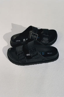 Arizona Raffia Birkenstock
