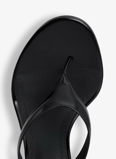 Infradito Sandals in Leather