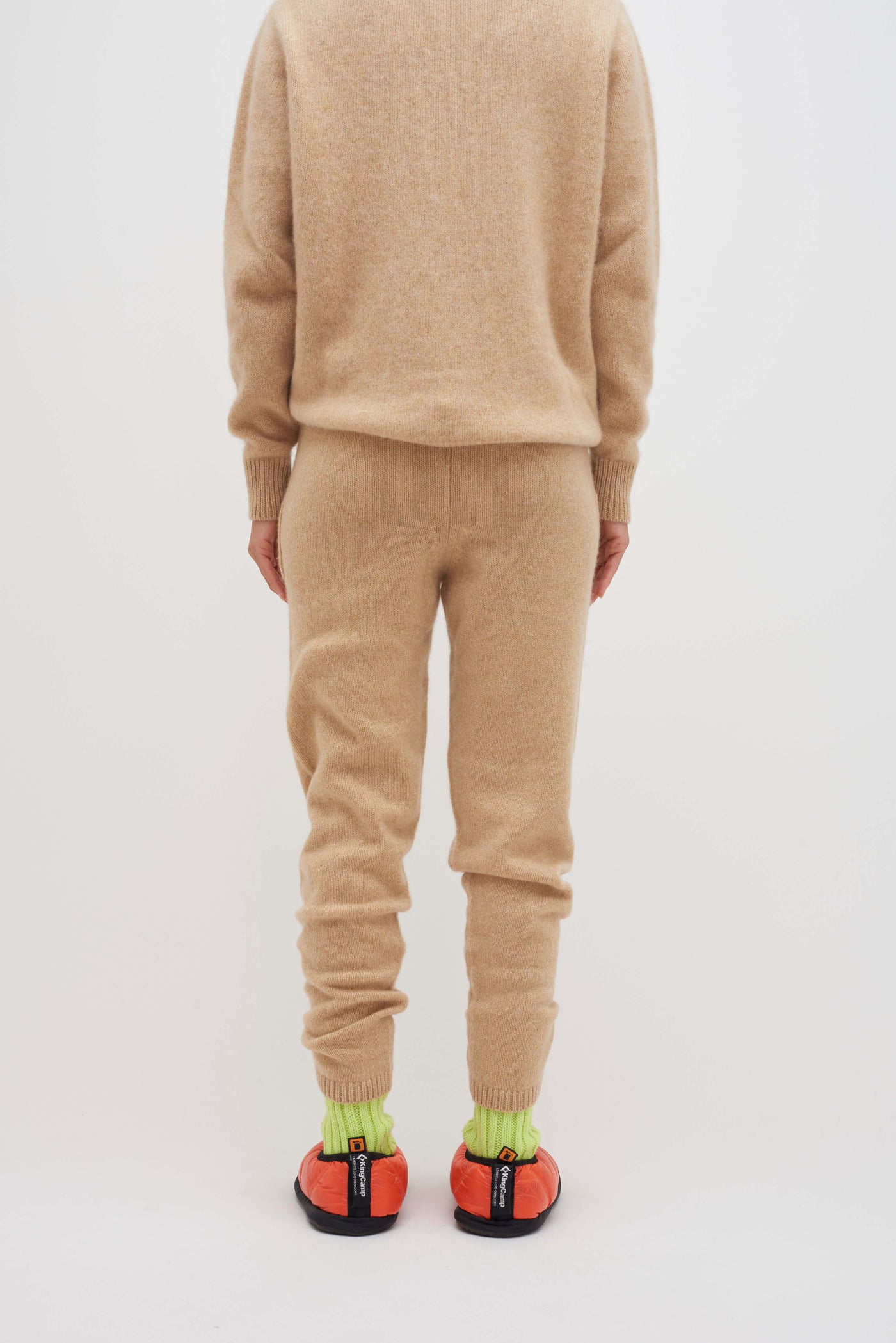 The-Elder-Statesman-Lounge-Pants-Camel-Cashmere-Amarees