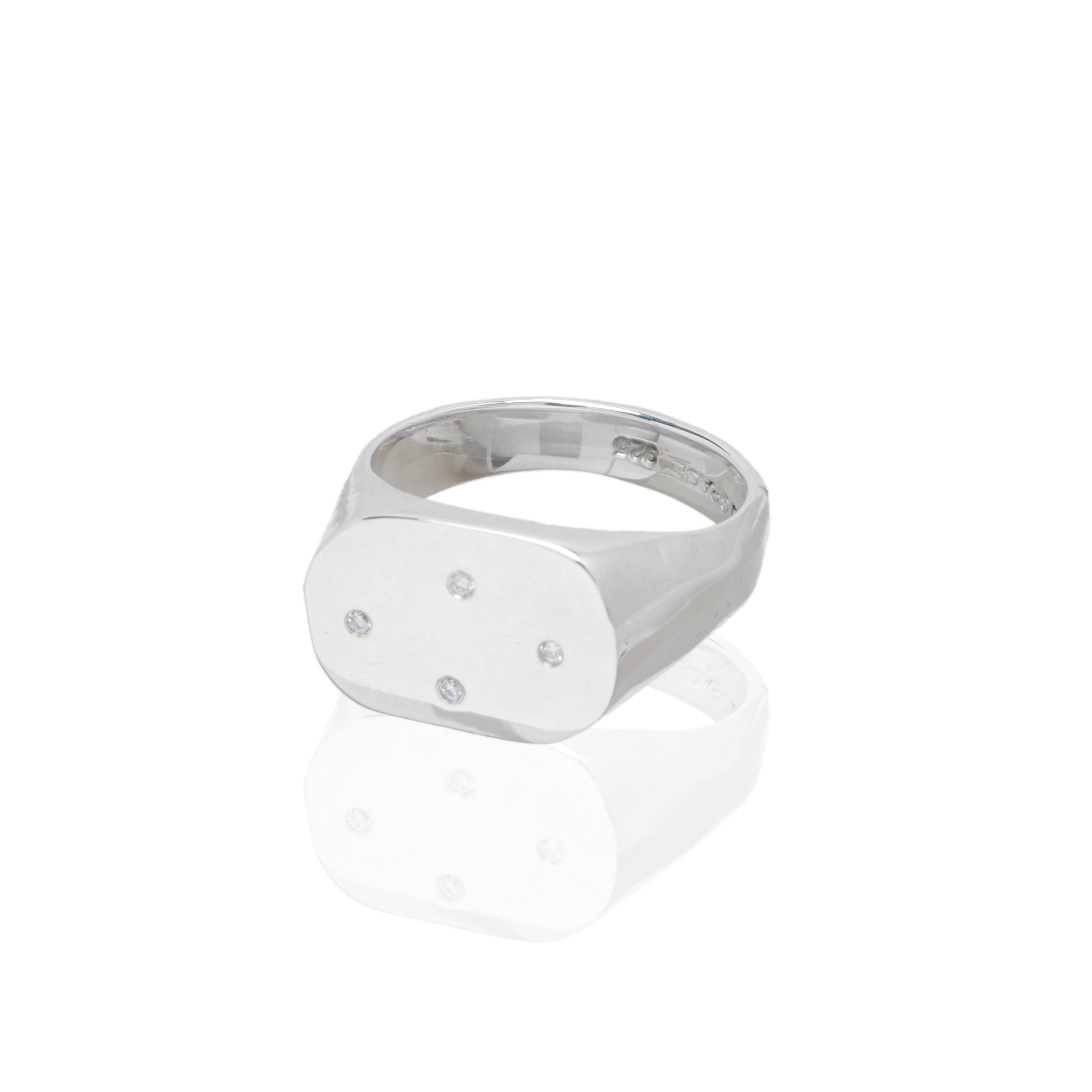 Ali-Grace-sterling-slver-signet-ring-with-4-diamonds-amarees