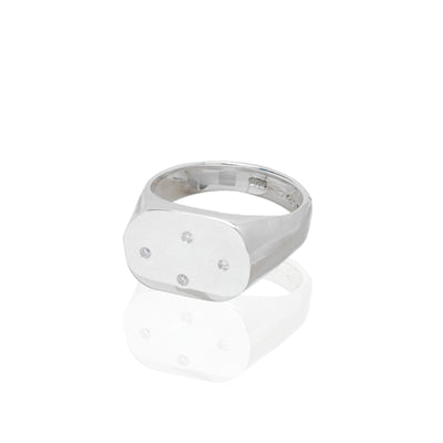 Ali-Grace-sterling-slver-signet-ring-with-4-diamonds-amarees