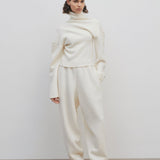 Ednah Pant