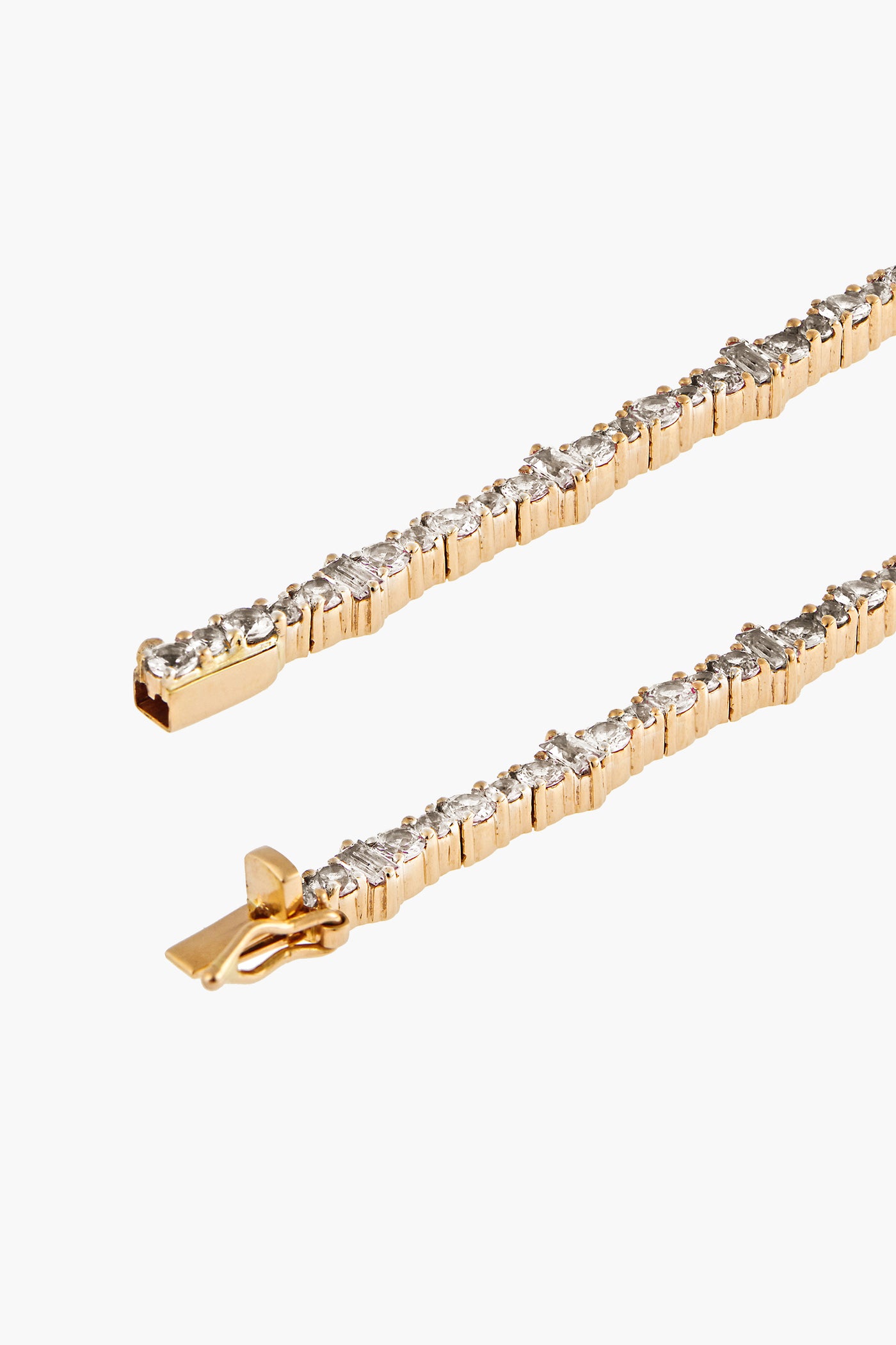 Ileana-Makri-18K-Yellow-Gold-Diamond-Rivulet-Spread-Bracelet-Amarees