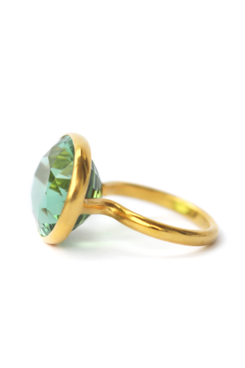 22K Yellow Gold Green Tourmaline Princess Ring