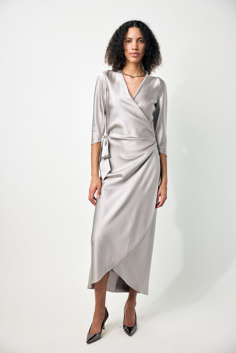 Sign 2 Layer Body Sleeve Dress