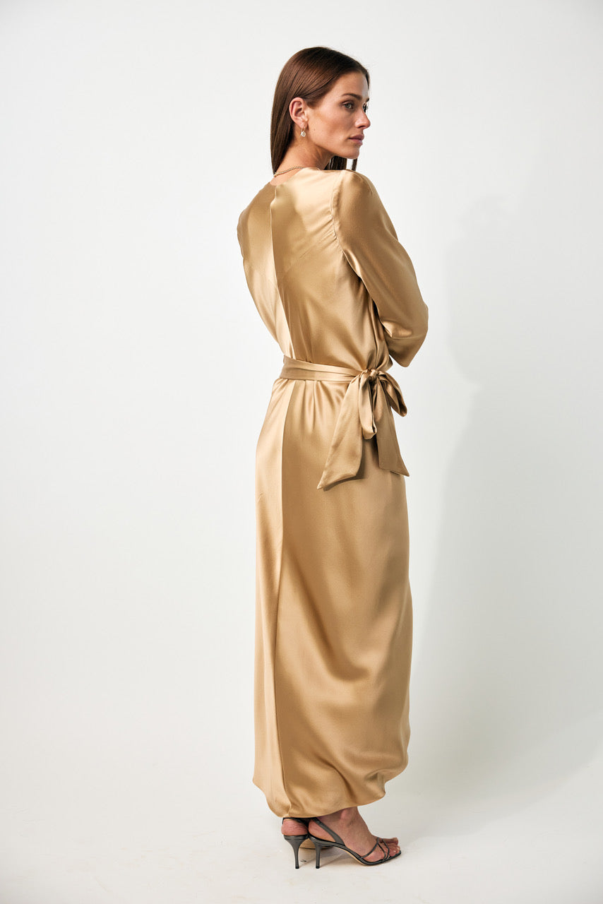 Sign 2 Layer Body Sleeve Dress