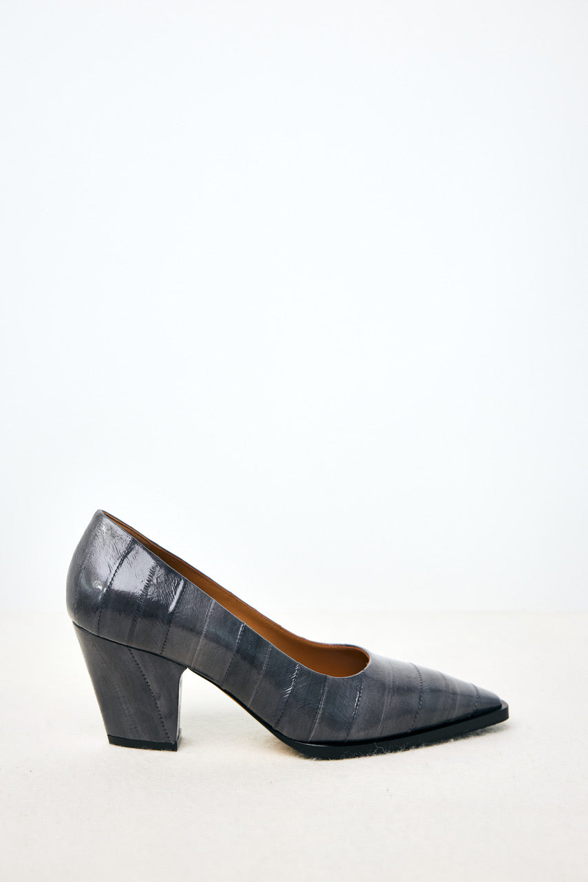 Pam Pump in Grey Eel
