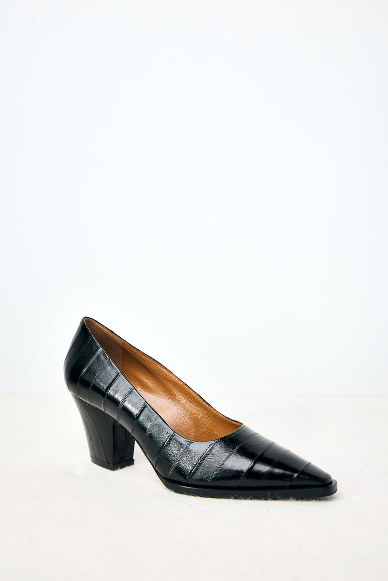 Pam Pump in Black Eel