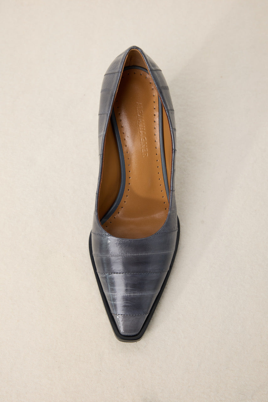Pam Pump in Grey Eel