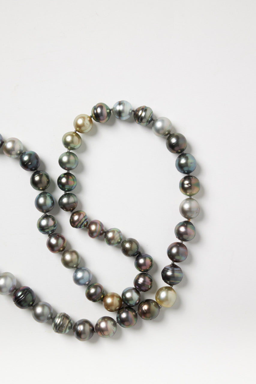 Black Pearl Strand