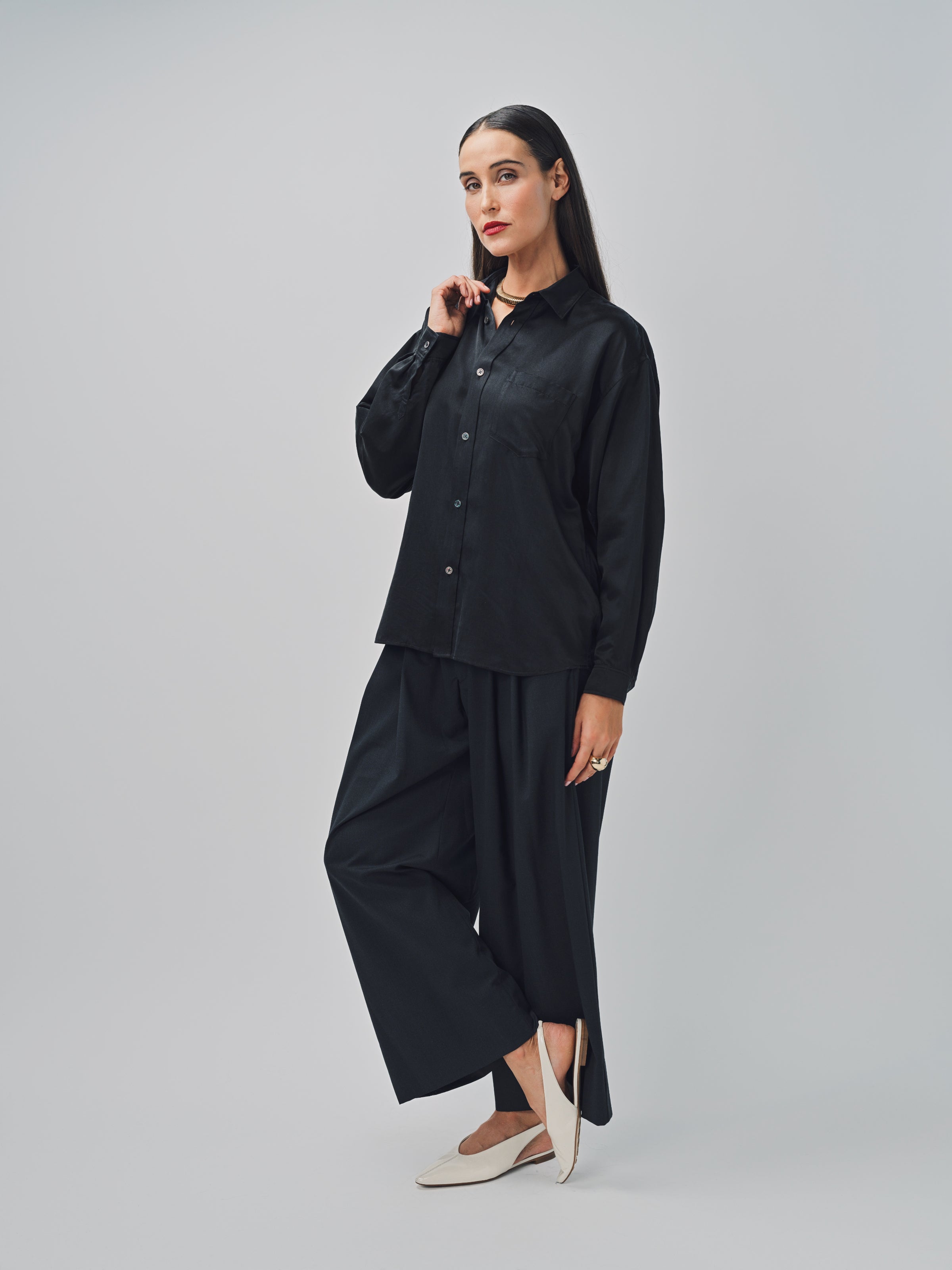 Arts & Science Regular Collar Standard Shirt Black / 1