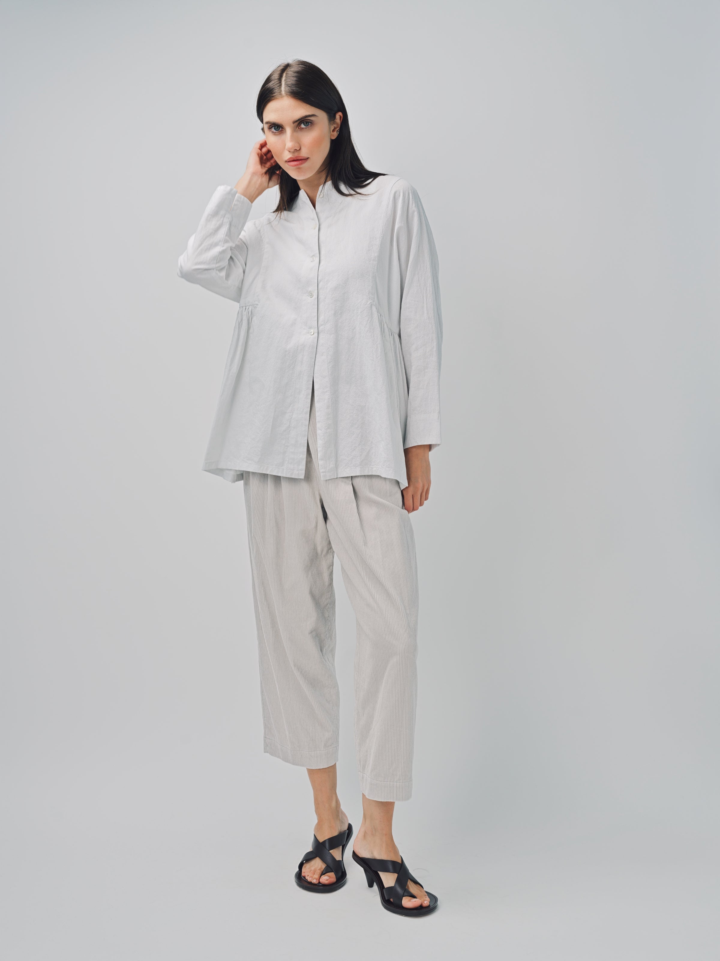 Arts & Science Side Gather Blouse White / 1