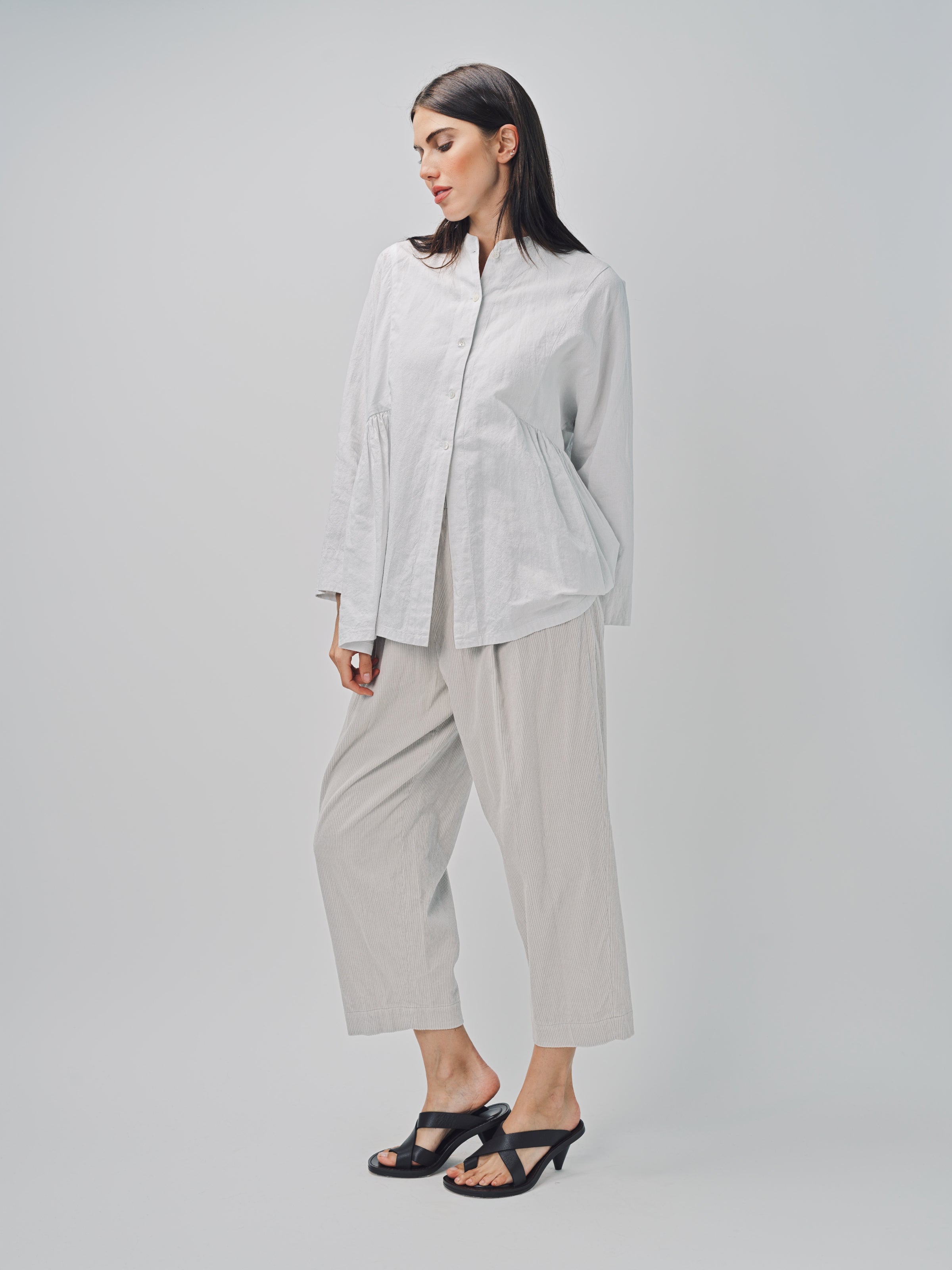 Arts & Science Side Gather Blouse White / 1