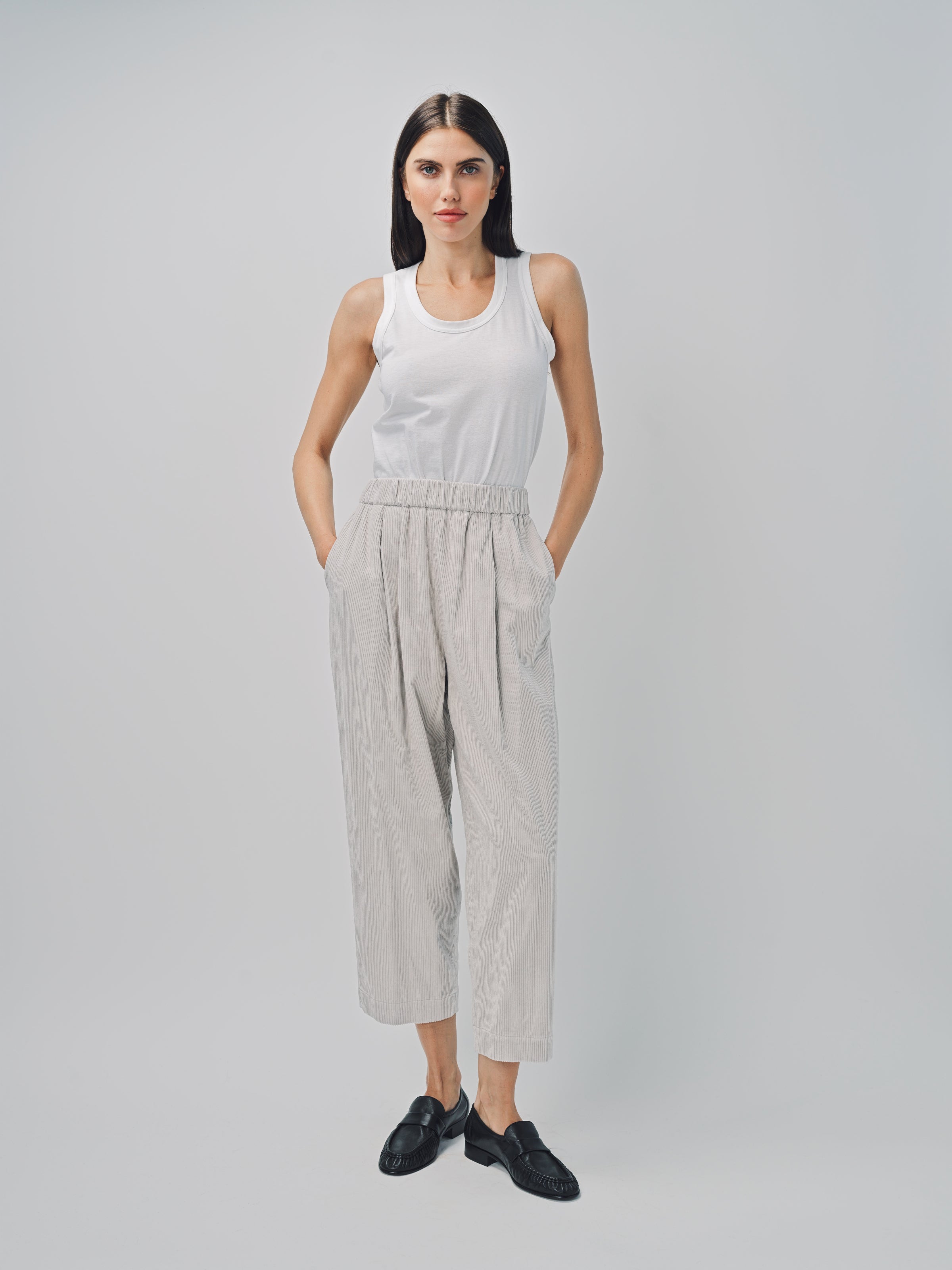 Arts & Science One Tuck Relaxed Pants Ivory / 0