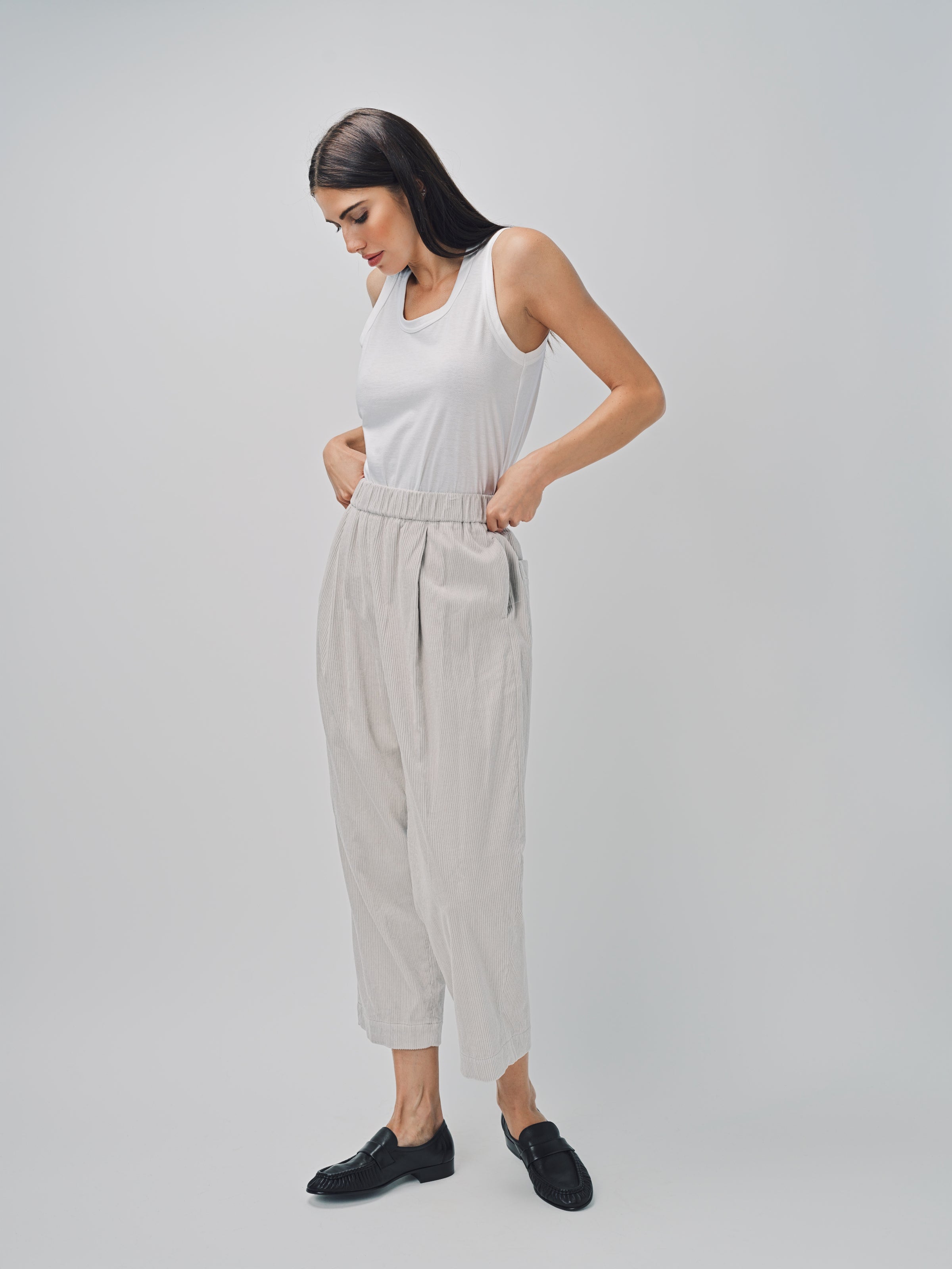 Arts & Science One Tuck Relaxed Pants Ivory / 0