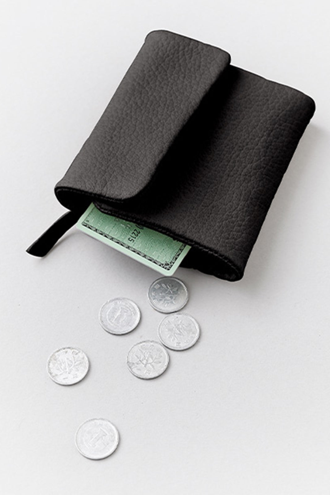 Arts-and-Science-Half-fold-wallet-black-leather-amarees