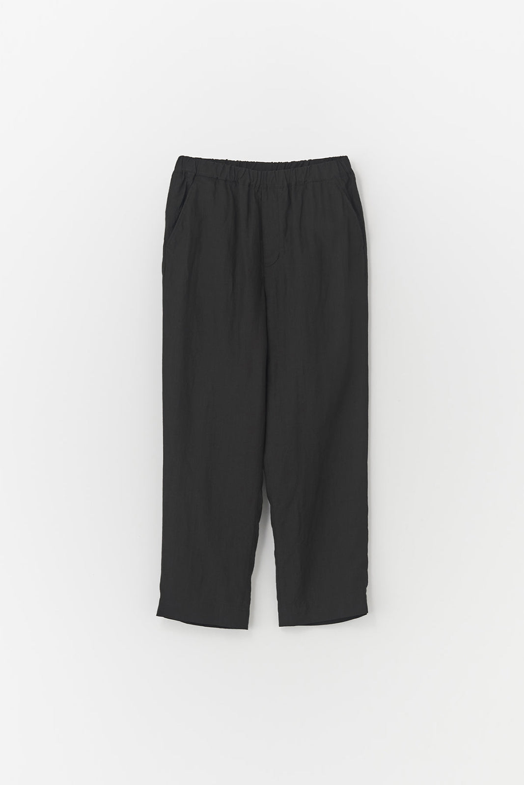 Arts-and-Science-easy-tapered-pant-black-amarees