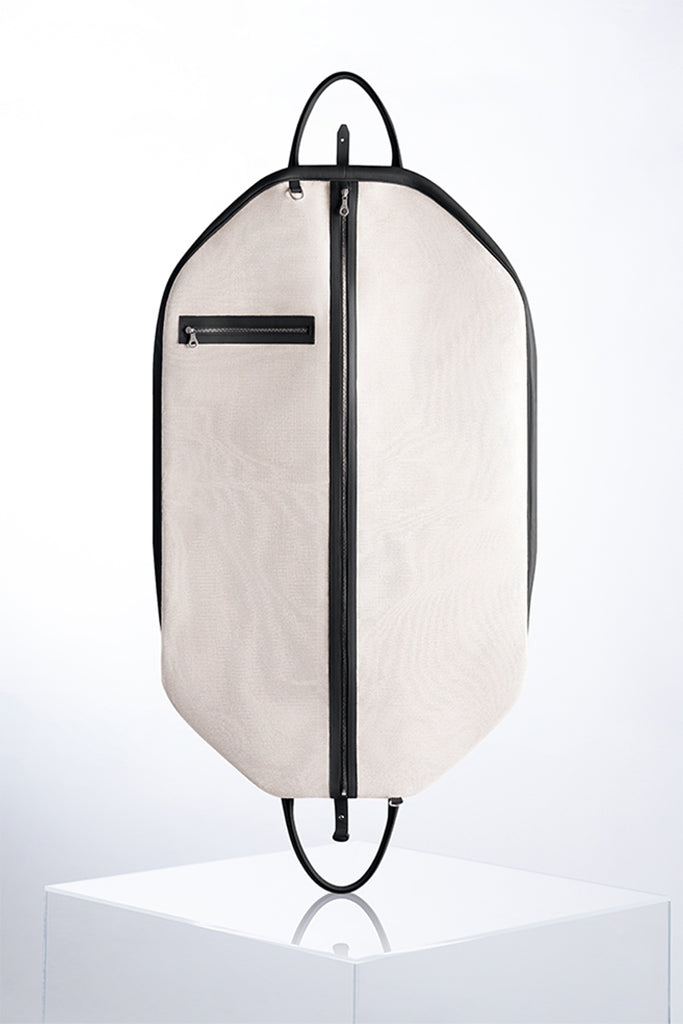 Garment Bag in Natural Canvas and Black – A'MAREE'S