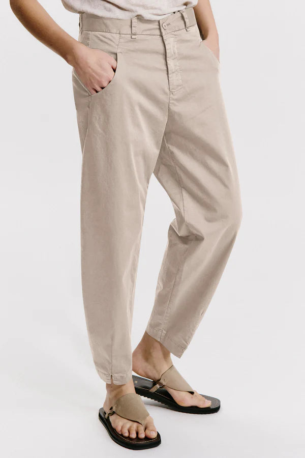 Comfort-fit stretch cotton trousers