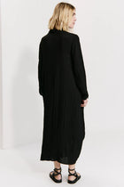 Long flared dress in viscose - Black