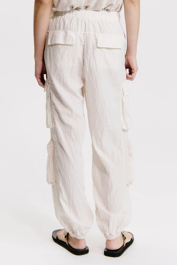 Silk-blend multi-pocket cargo trousers with elastic