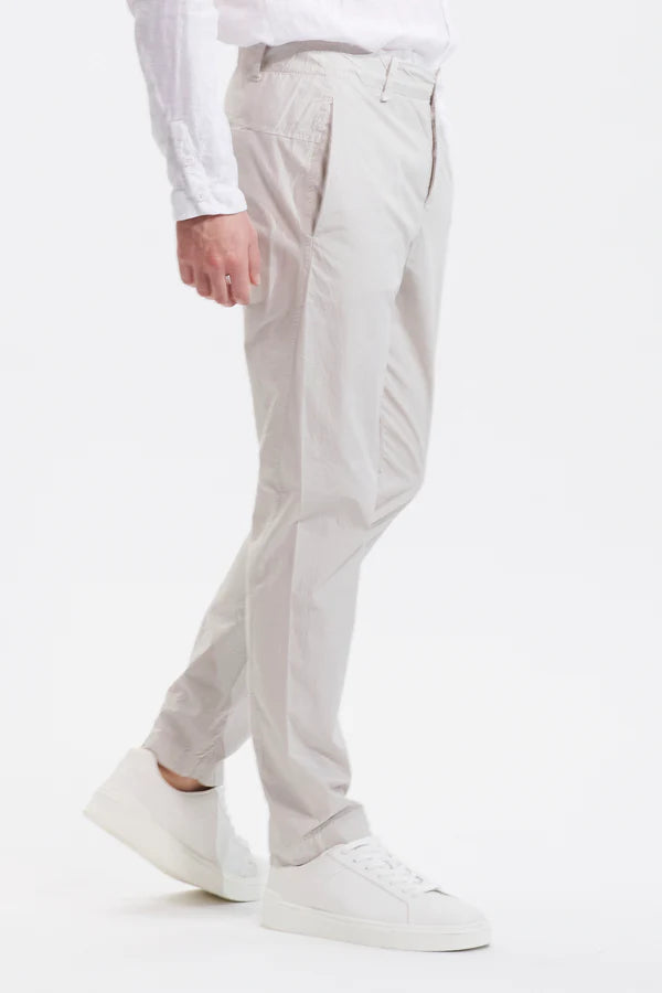 Light cotton chino trousers