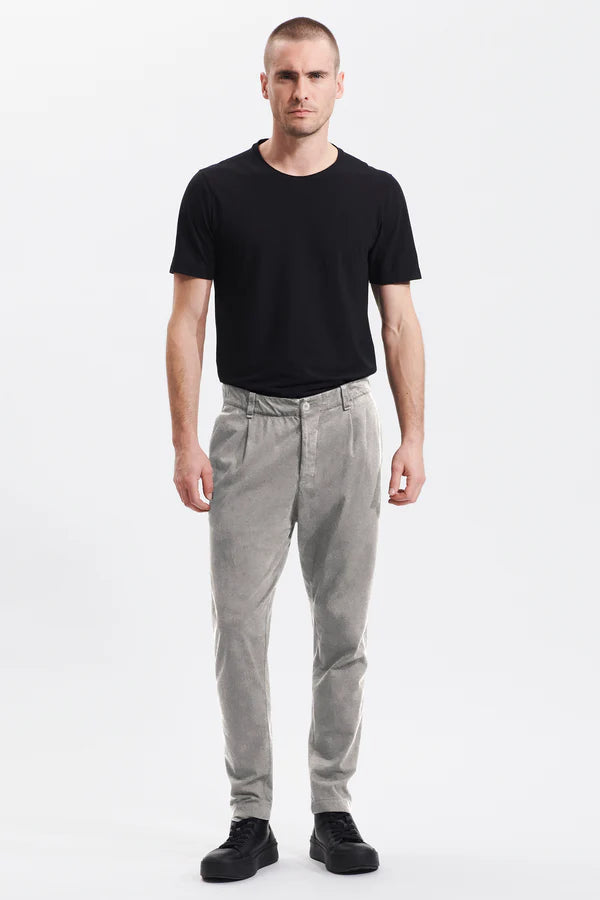 Loose fit chino trousers in heavy cotton jersey