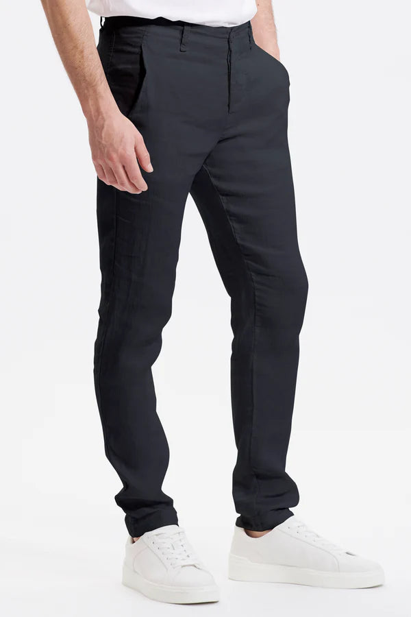 Regular fit chino trousers in linen and tencell