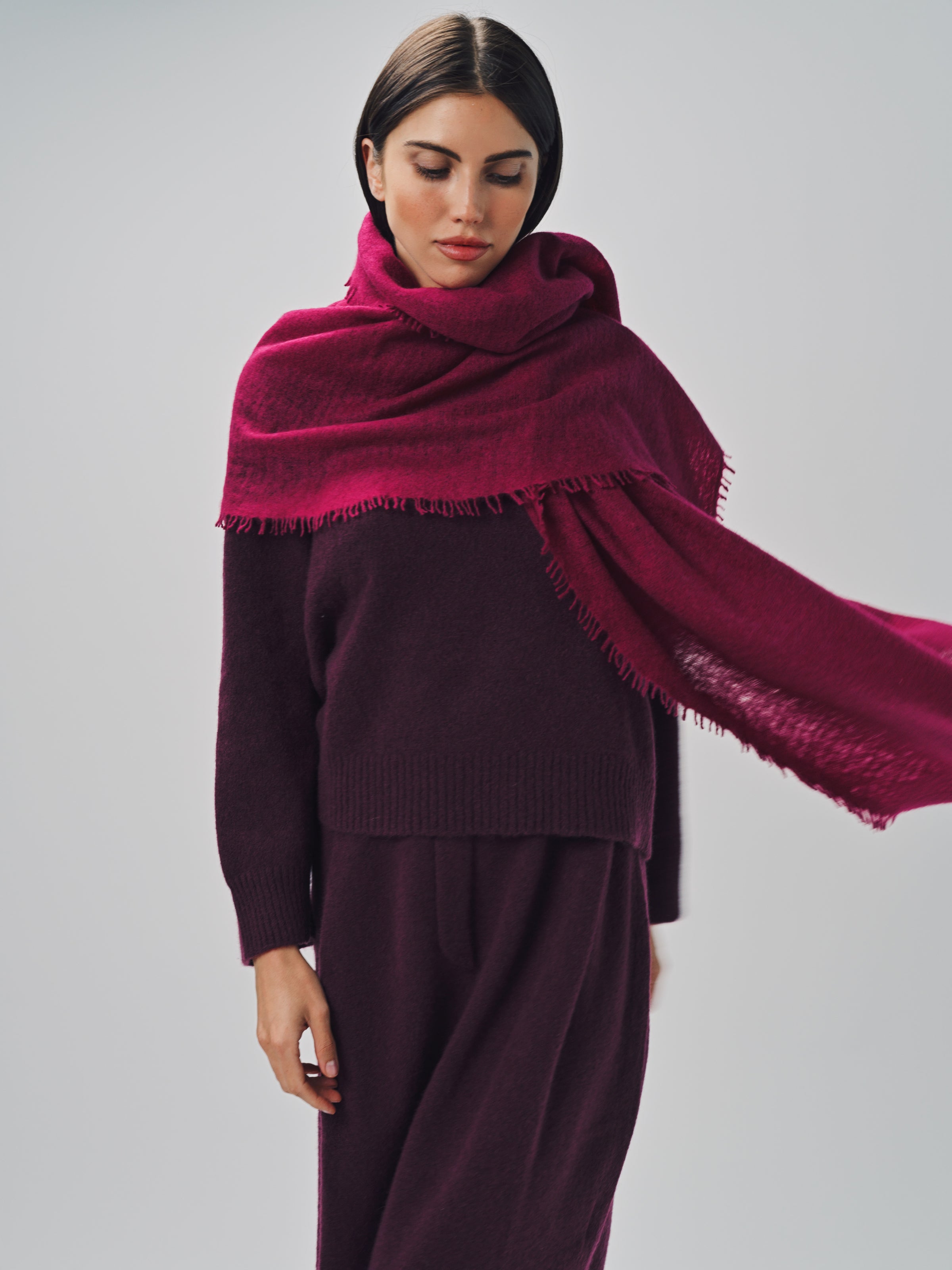 Denis Colomb Fuzzy Feutre Shawl Berry / One size