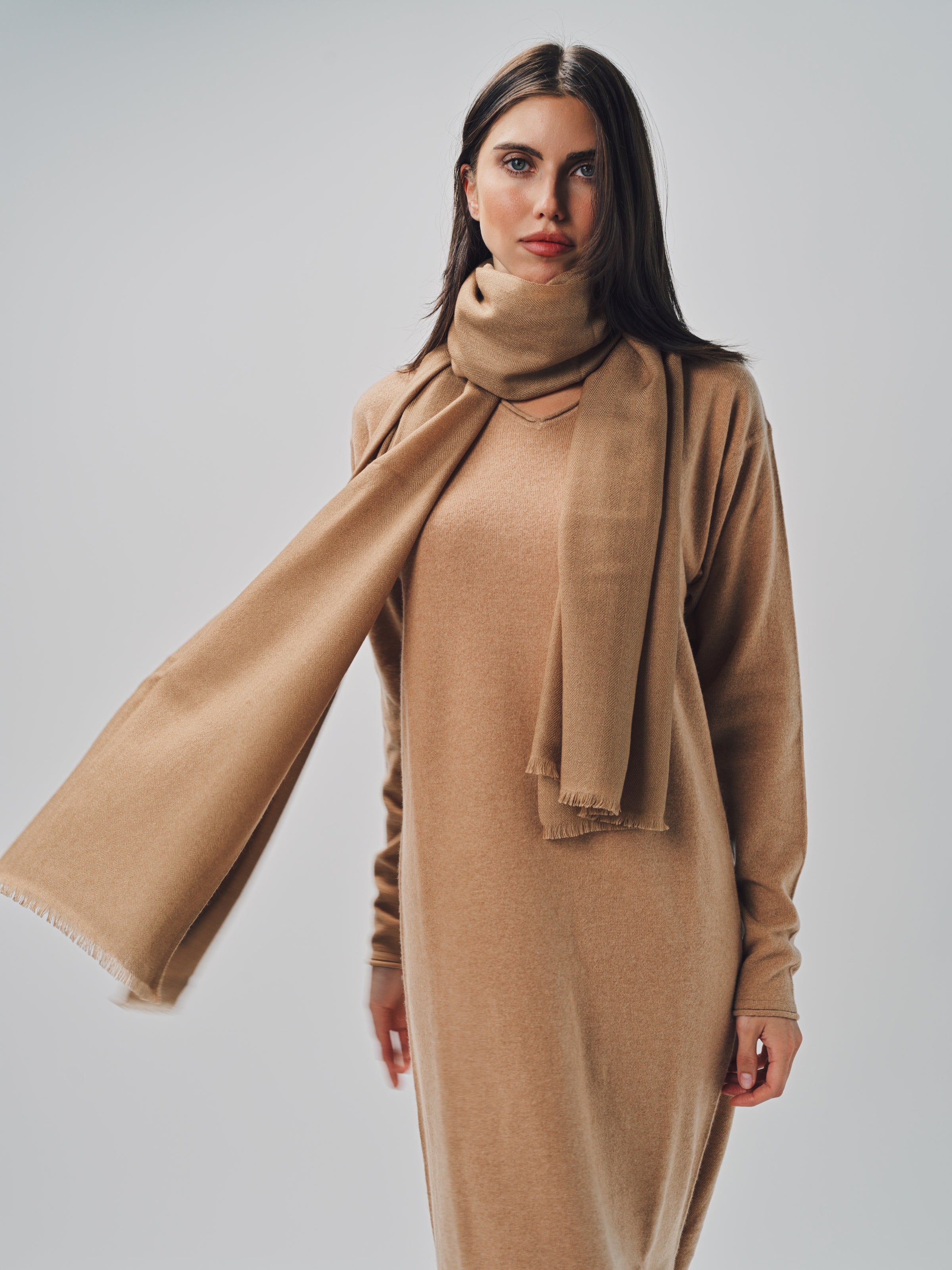 Denis Colomb Kasumi Stole Camel / One size