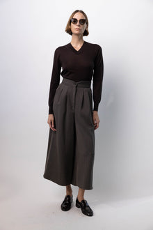 V-Neck Fitted Sweater