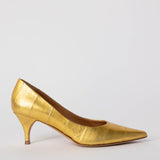Alexa Wagner Gold Pump 60