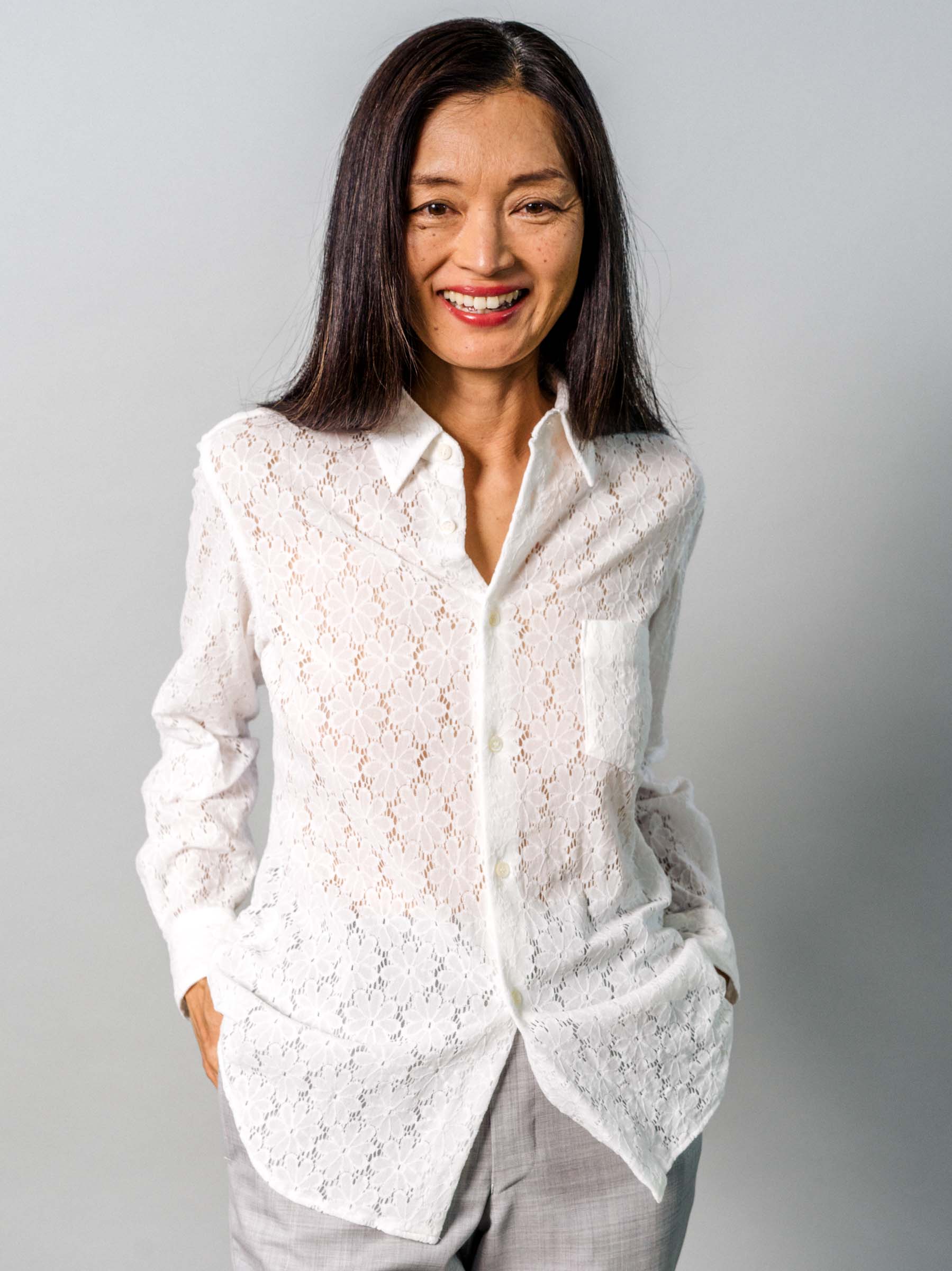 Lace Flower Button Down Blouse M / White
