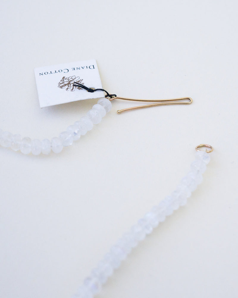 Rainbow Moonstone Gold