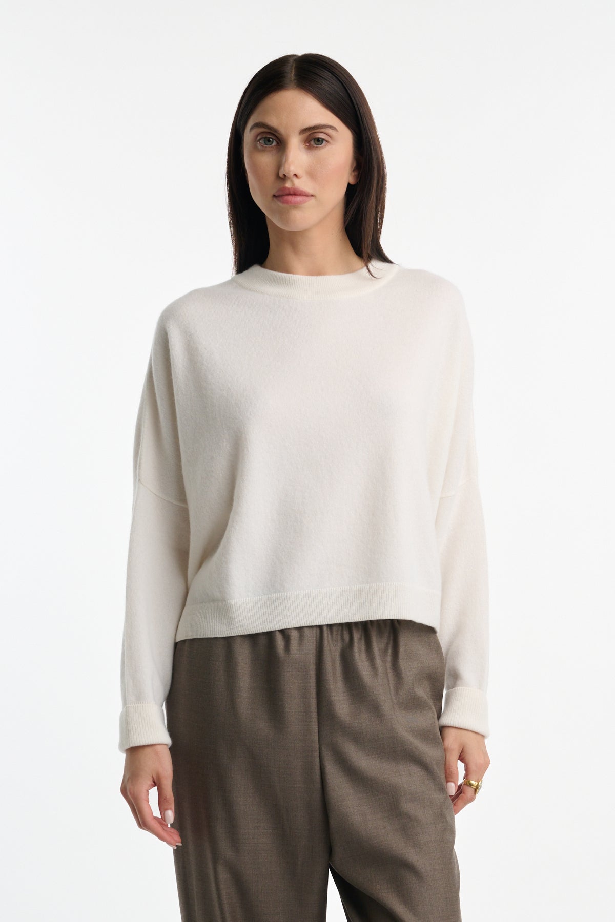 DUSAN Iconic Crew Neck Sweater