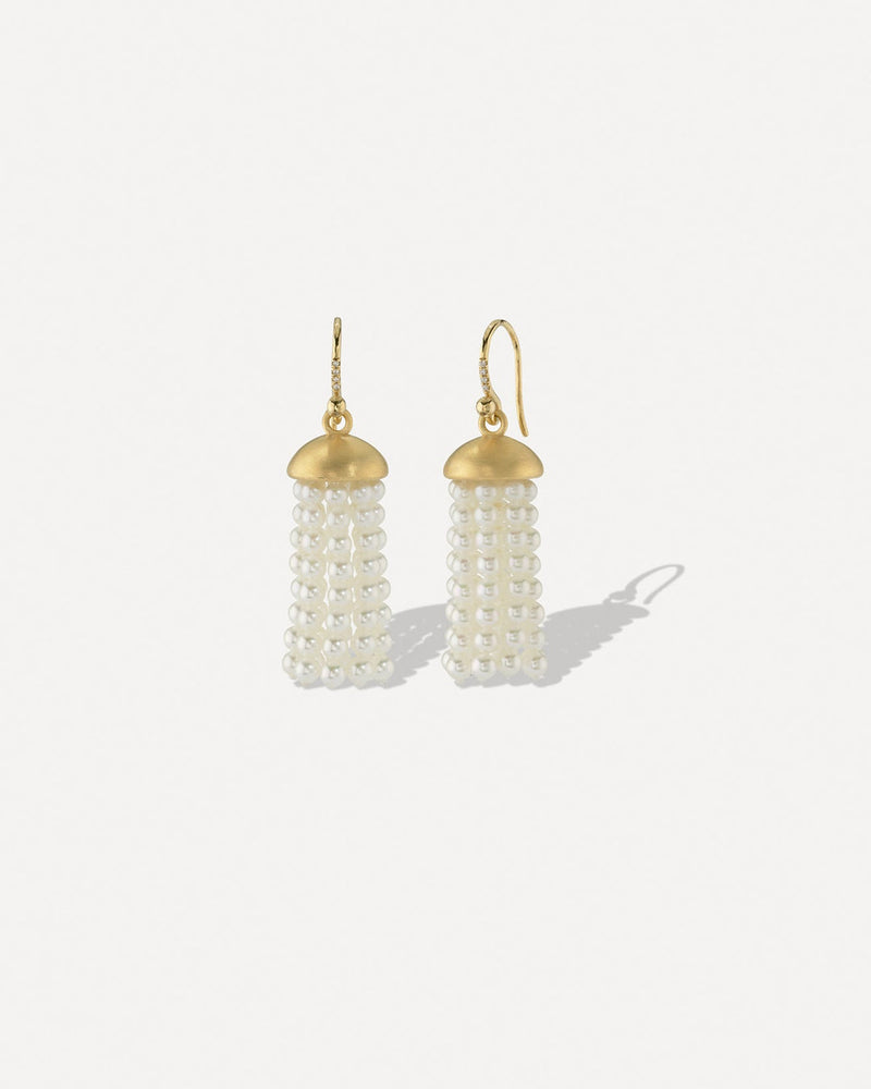 18K Yellow Gold Short Tassel Earrings with Akoya Pearl Strands on Diamond Pavé Earwire